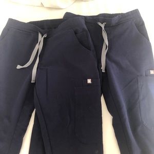 (2) Navy Figs Scrubs Yola XXS